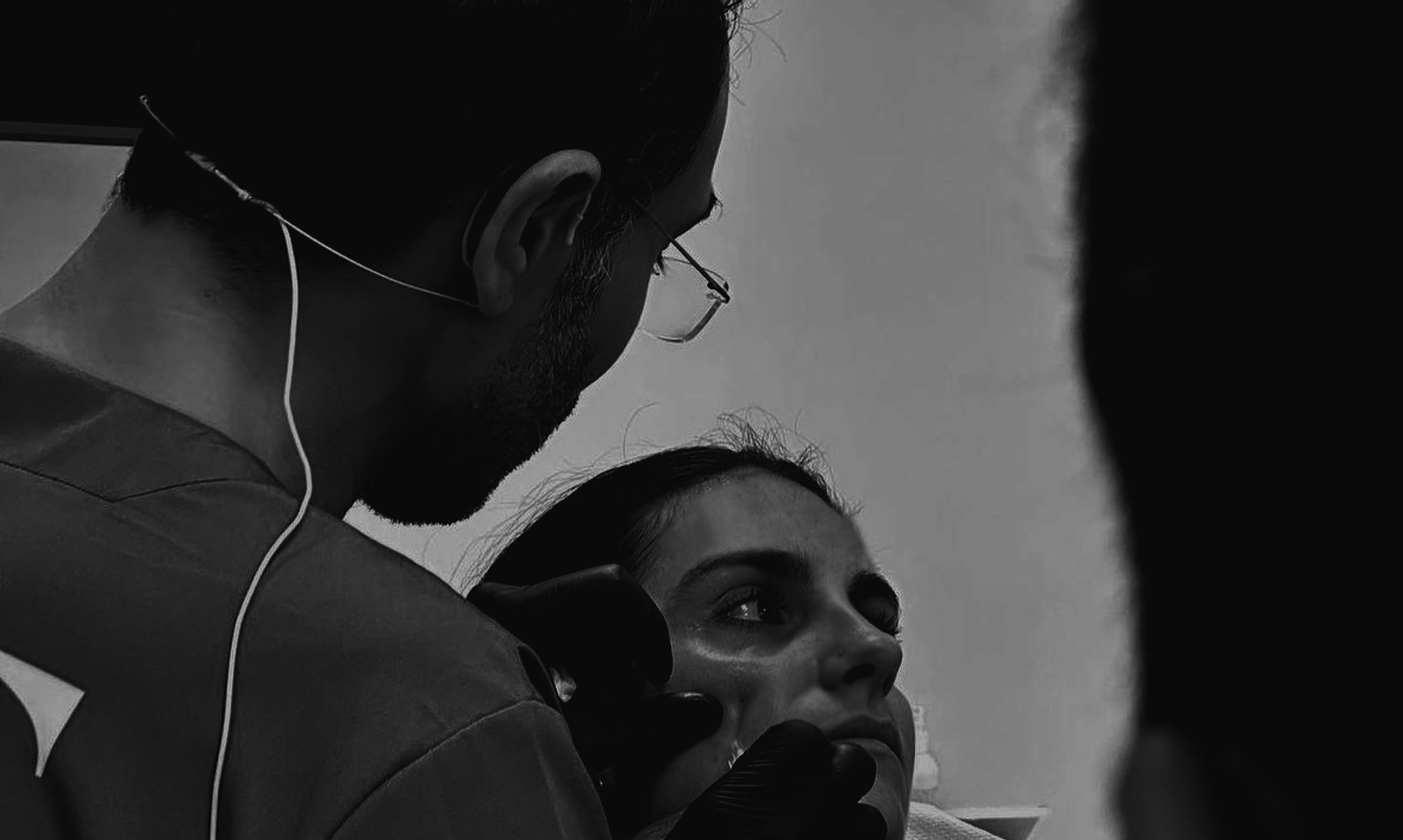 Dr. Nabil Fakih world expert in filler injection in Marbella, Malaga, Torremolinos. The number one in spain for filler injection and full face approach